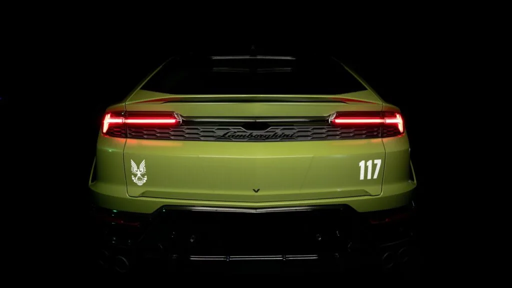 Ảnh minh họa — Halo: Campaign Evolved ra mắt, tặng xe Lamborghini Urus SE Master Chief 117 Edition
