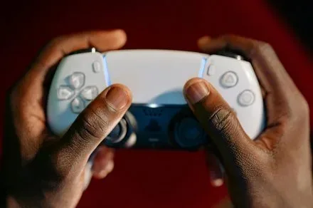 Sony nộp bằng sáng chế tay cầm PlayStation modular mới, có màn hình cảm ứng tách rời