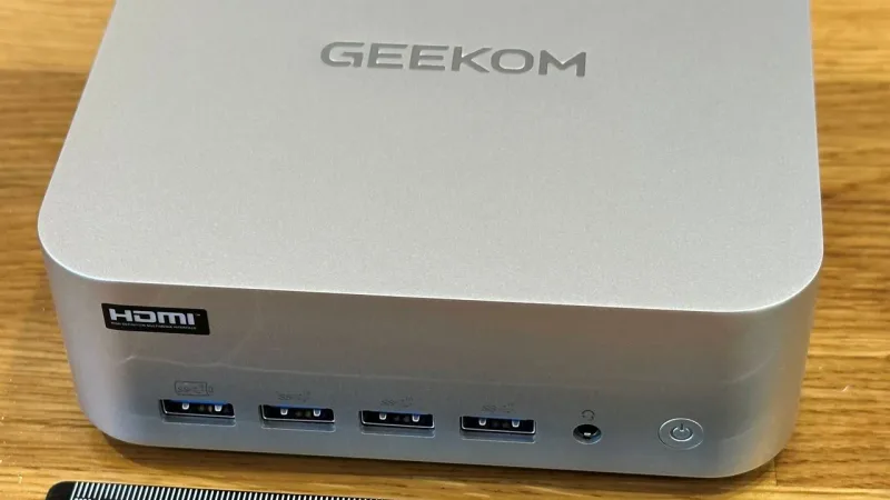 Đánh giá Geekom A9 Max 2026: Mini PC Ryzen AI 400 có đáng mua?